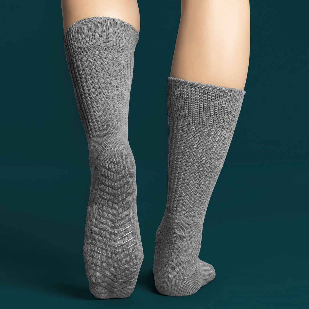 Non Slip Grip Socks,Warm Thick Soft Socks,Yoga Pilates Hospital Socks  Cushioned Sole Grip Socks for Men Women Pilates Barre 
