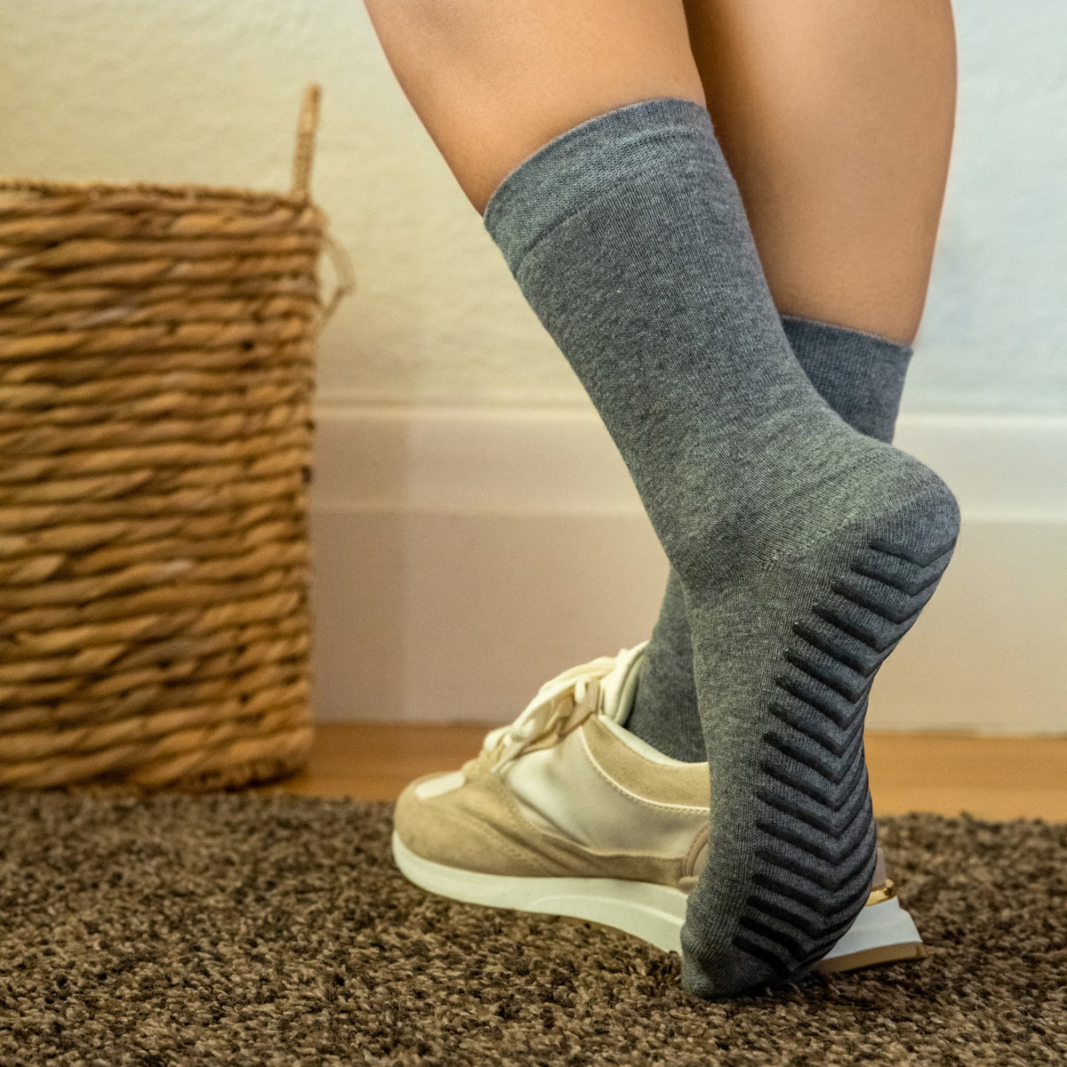 Fuzzy Slipper Socks for Men - Gripjoy Socks